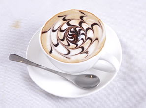 城市生活的速寫(xiě) 甜點(diǎn)、飲品與快餐的日常交響